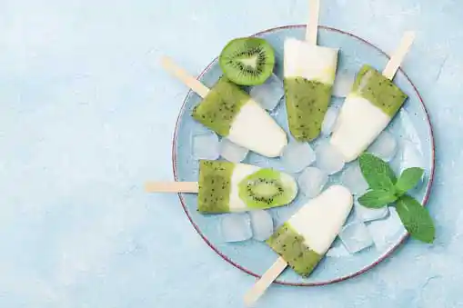 healthy home-made kiwi and yoghurt ice-cream